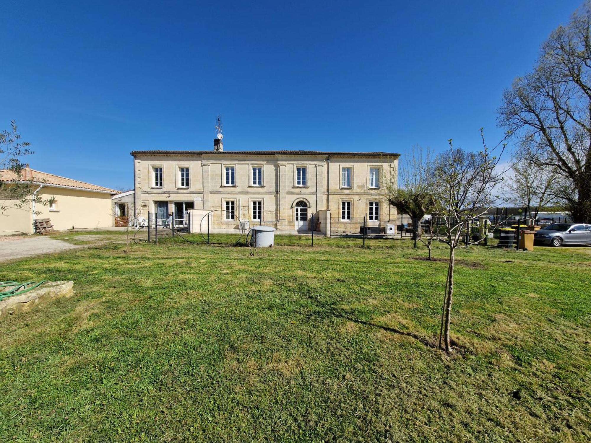 Maison Familiale Dans Le Blayais Villa Saint-Mariens Luaran gambar